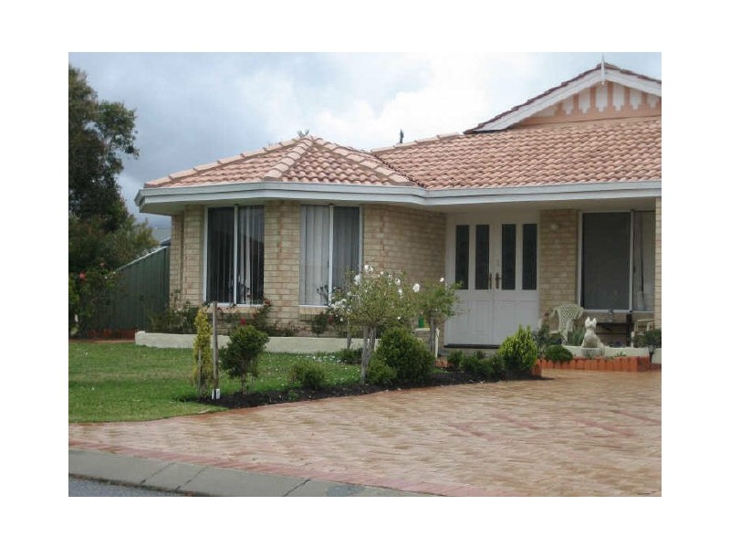 1 Barcroft Court, Atwell WA 6164