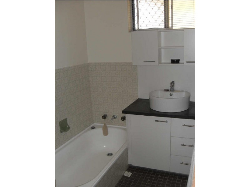 B/10 Salmond way, Bull Creek WA 6149