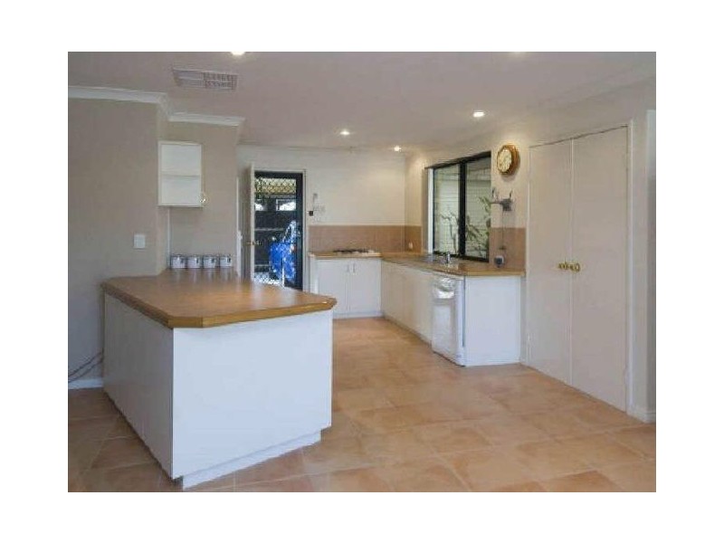 11 Turnball Close, Atwell WA 6164