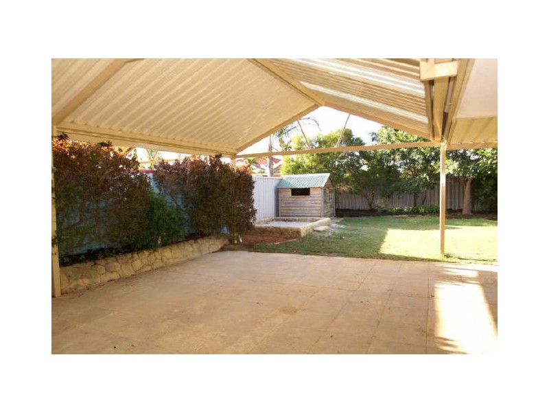 5 Bosci Court, Atwell WA 6164