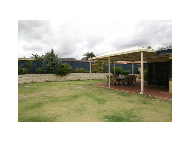 1 Freshwater Drive, Atwell WA 6164