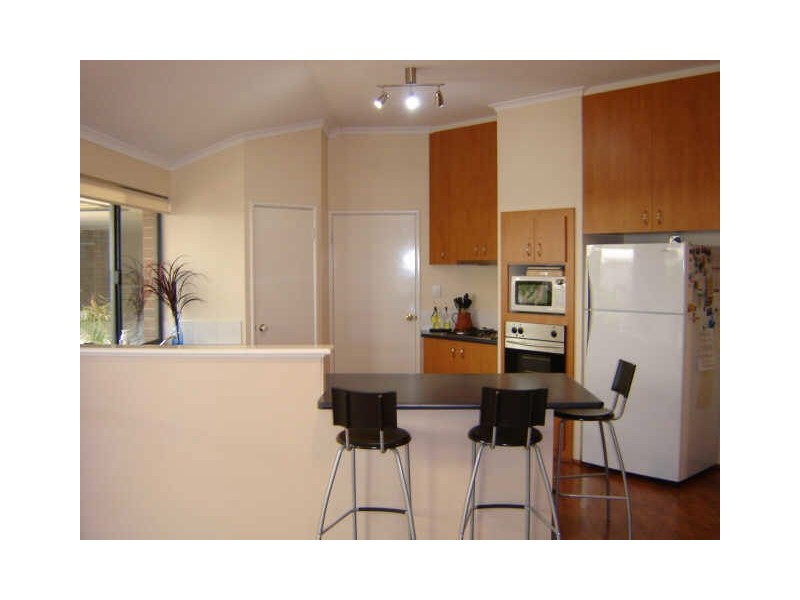 26 Avon Crescent, Atwell WA 6164