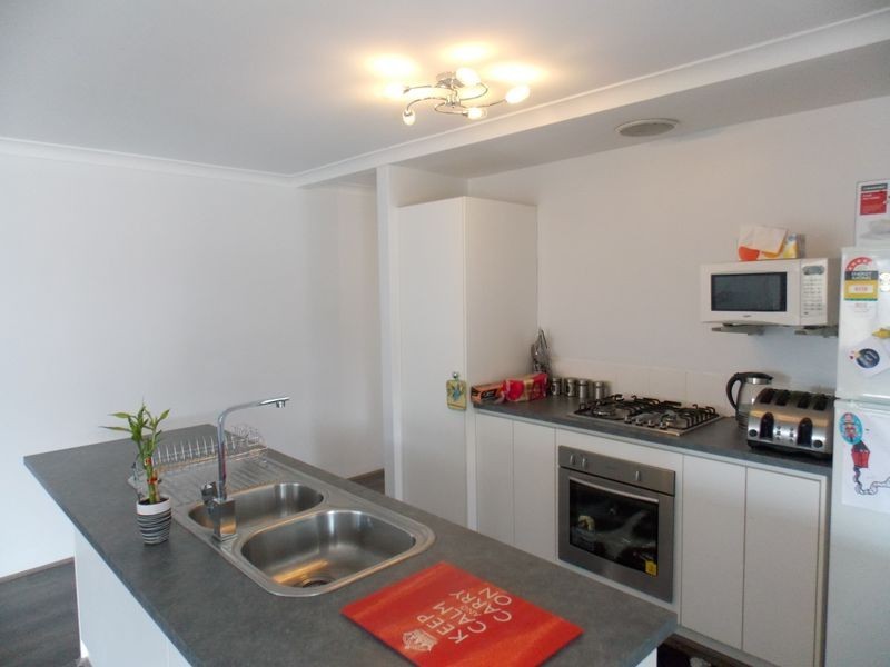 4 Lefroy Road, Mount Nasura WA 6112