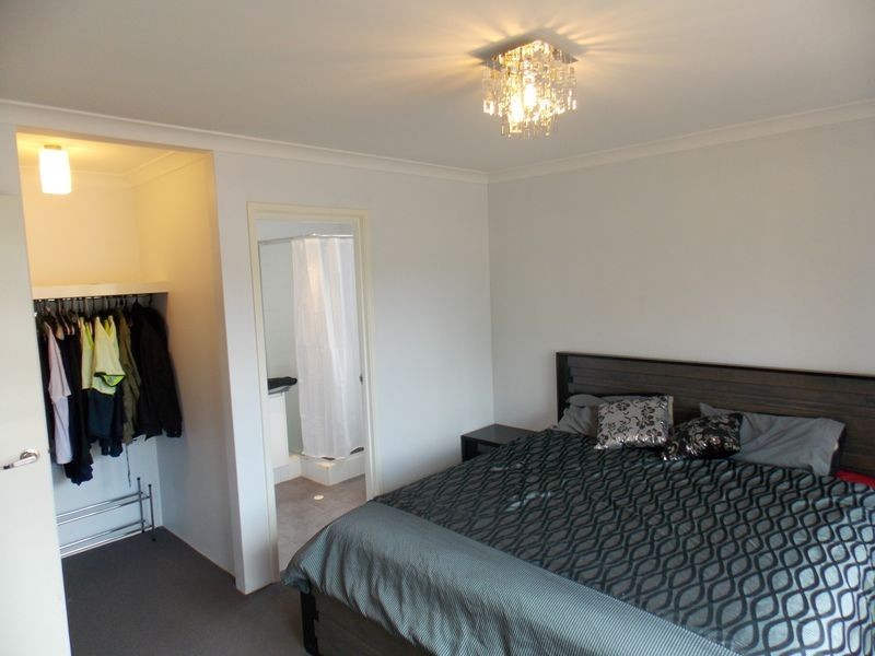 4 Lefroy Road, Mount Nasura WA 6112