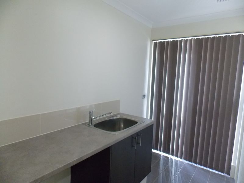 5 Fertito Entrance, Success WA 6164