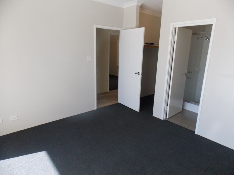 29 Flourish Loop, Atwell WA 6164