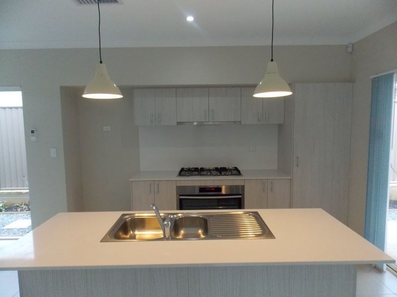 11 Recess Parkway, Coolbellup WA 6163