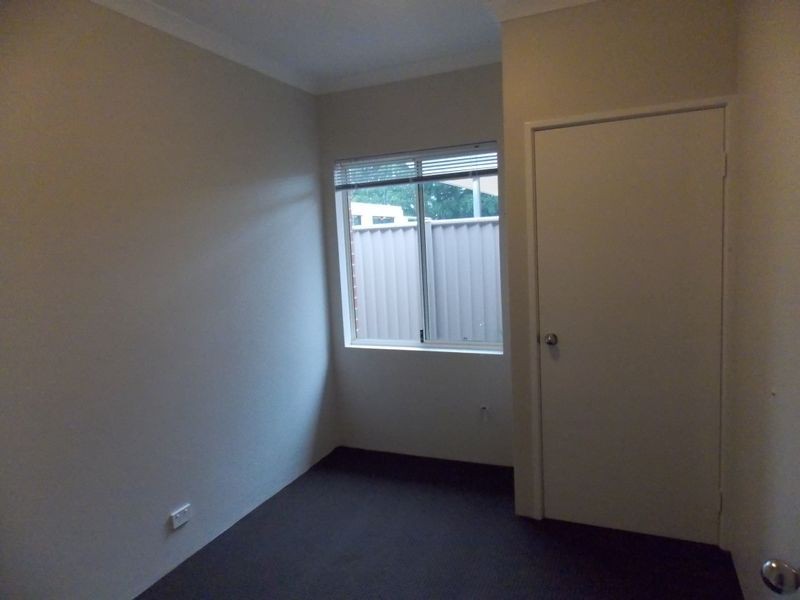 11 Recess Parkway, Coolbellup WA 6163