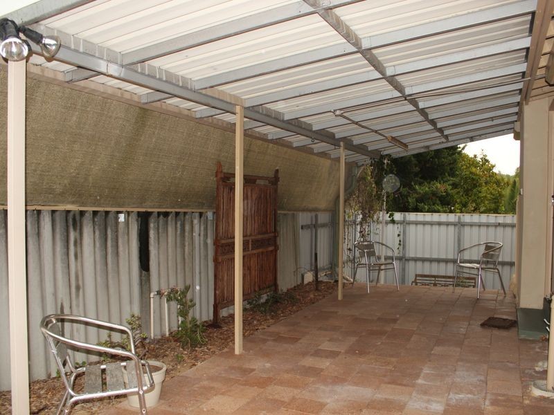 21 Hennessy Avenue, Orelia WA 6167