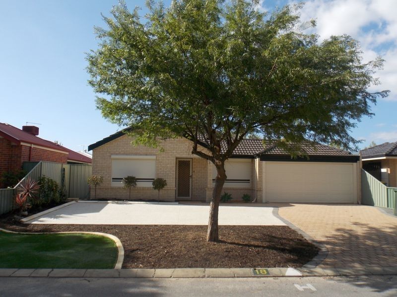 18 Jakovich Circuit, Atwell WA 6164