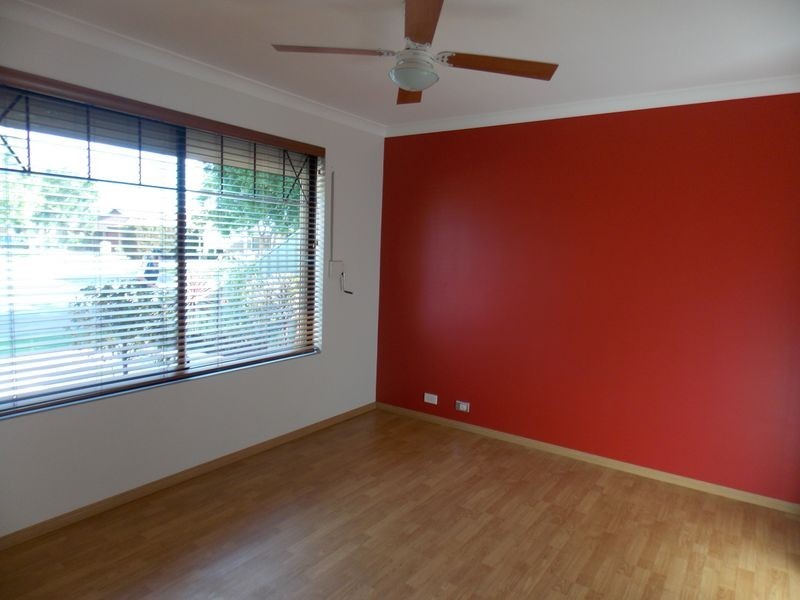 18 Jakovich Circuit, Atwell WA 6164