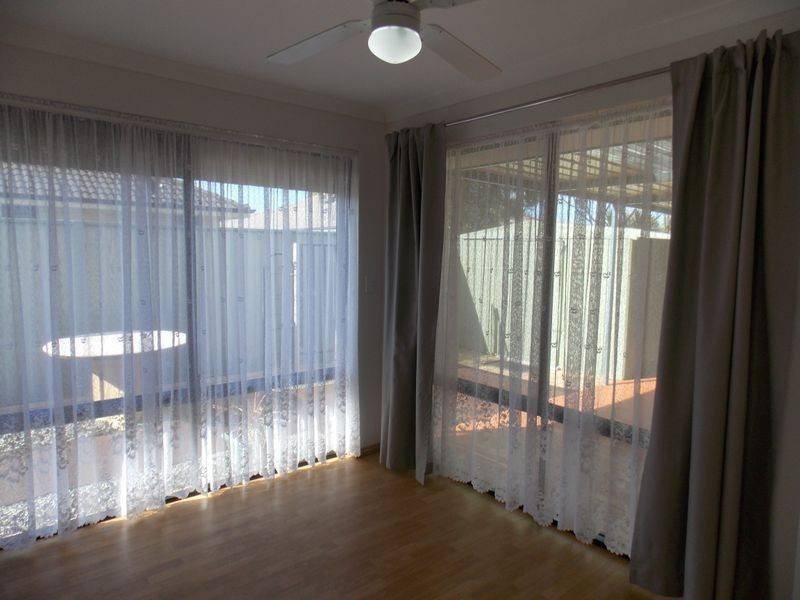 18 Jakovich Circuit, Atwell WA 6164