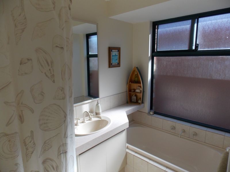 10 Jakovich Circuit, Atwell WA 6164