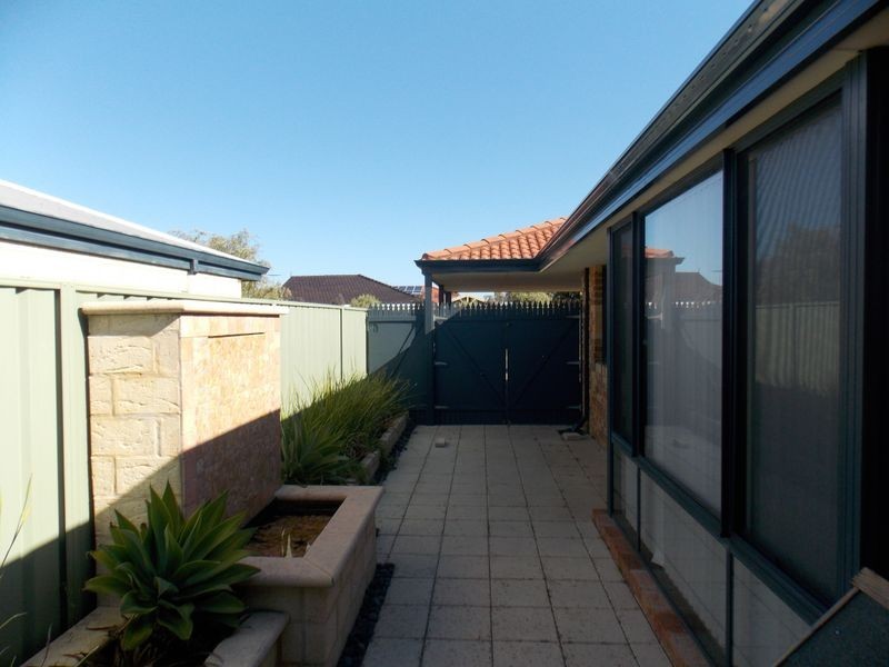 10 Jakovich Circuit, Atwell WA 6164