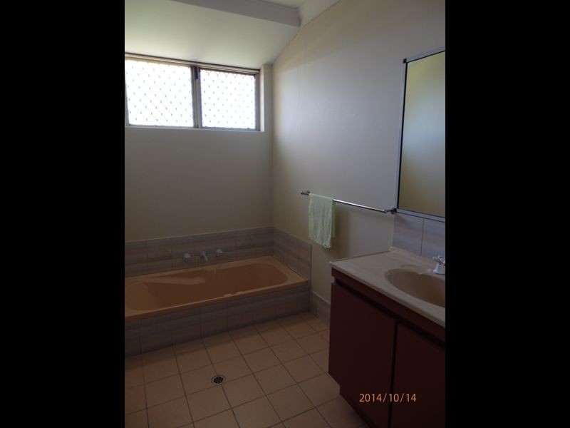 20/208 Burslem Drive, Maddington WA 6109