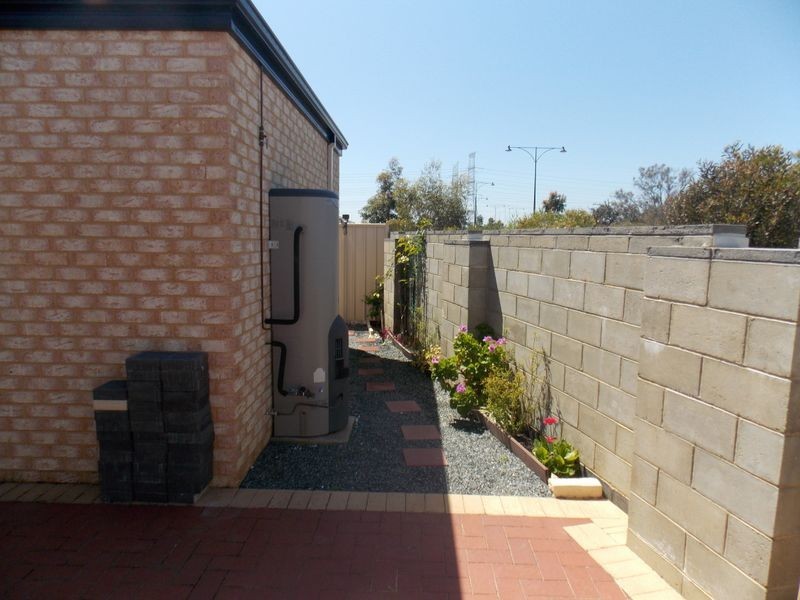 6/7 Crossville Way, Success WA 6164