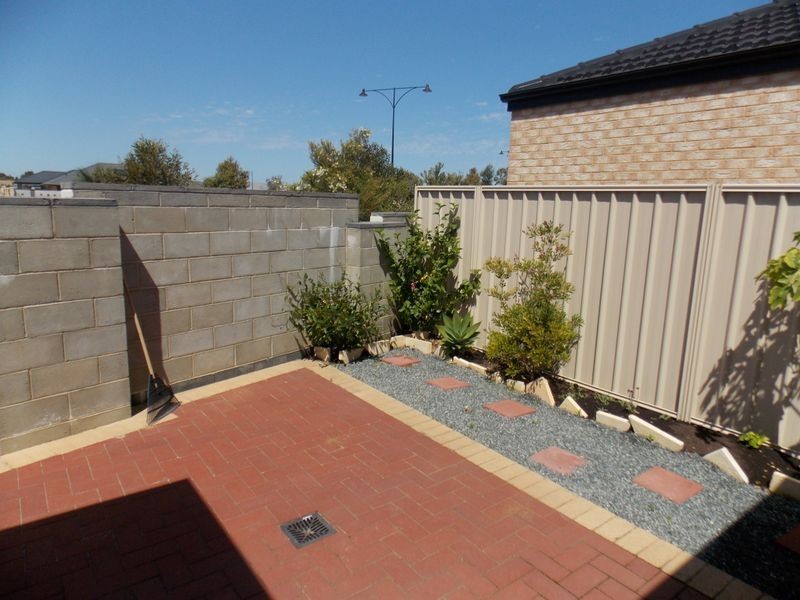 6/7 Crossville Way, Success WA 6164