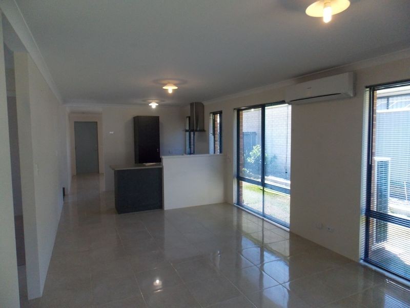 7 Maldon Link, Wellard WA 6170