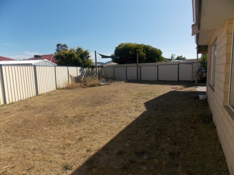 5 Dundas Court, Bertram WA 6167