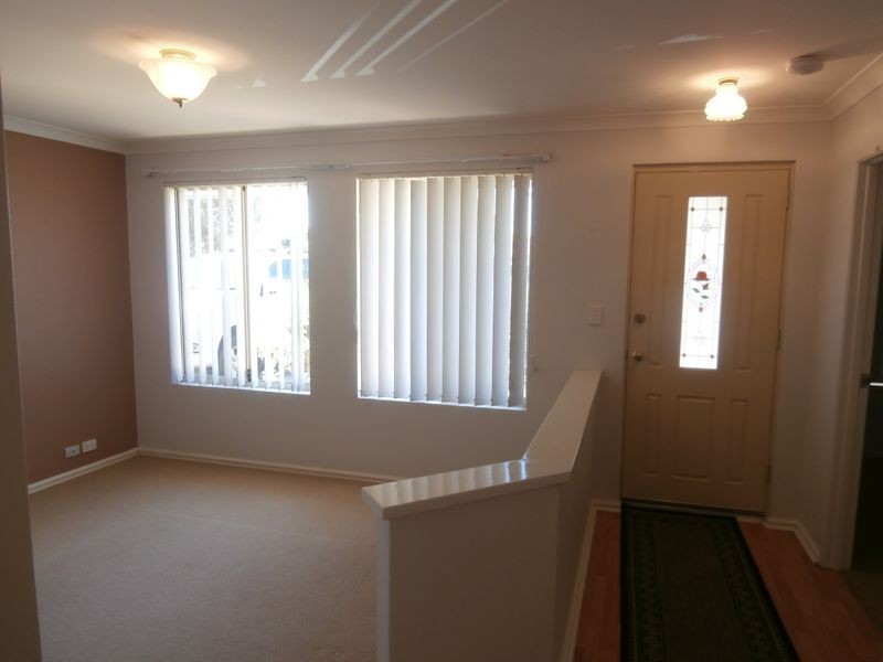 16 Dunnage Court, Atwell WA 6164