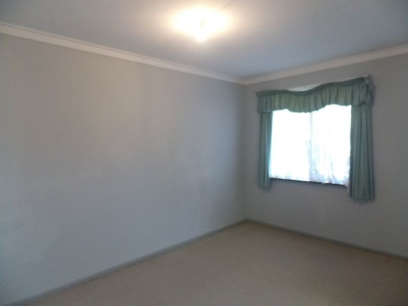 5 Dawson Way, Parmelia WA 6167