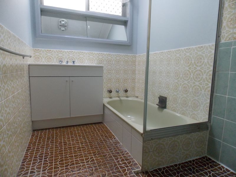 5 Dawson Way, Parmelia WA 6167