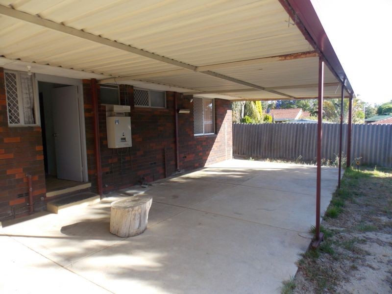 5 Dawson Way, Parmelia WA 6167