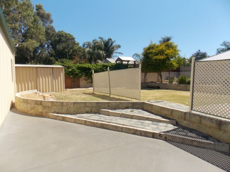 13 Harber Drive, Armadale WA 6112