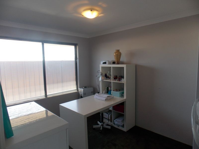 6 Fairchild Drive, Baldivis WA 6171