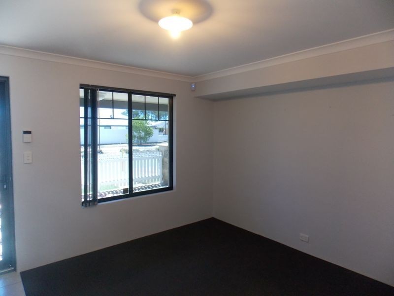 39 Harvest Lakes Boulevard, Atwell WA 6164