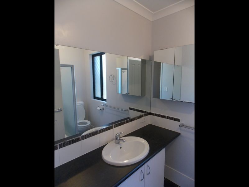 39 Harvest Lakes Boulevard, Atwell WA 6164