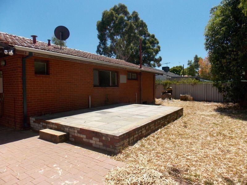 51 Doorigo Road, Armadale WA 6112