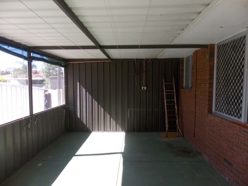 25 Walcha Way, Armadale WA 6112