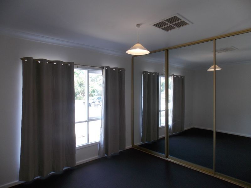 5 Werndley Street, Armadale WA 6112