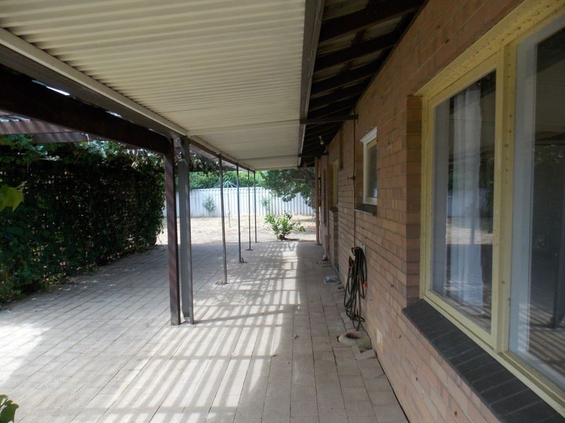 5 Werndley Street, Armadale WA 6112