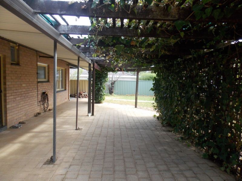 5 Werndley Street, Armadale WA 6112