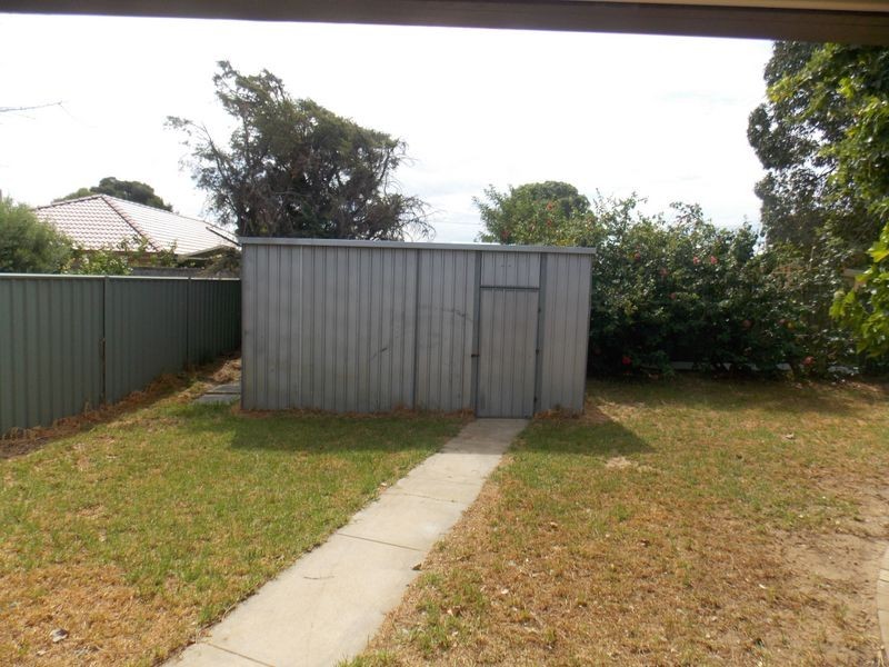 5 Werndley Street, Armadale WA 6112