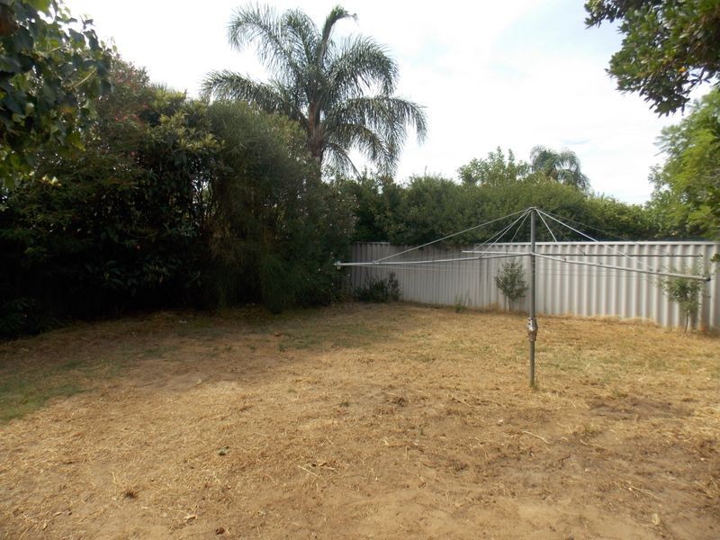 5 Werndley Street, Armadale WA 6112