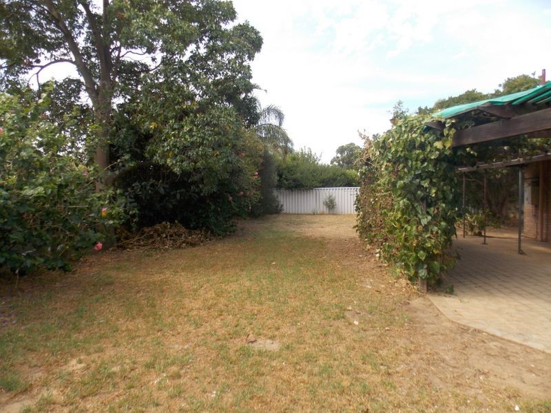 5 Werndley Street, Armadale WA 6112