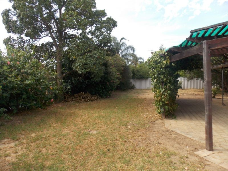 5 Werndley Street, Armadale WA 6112