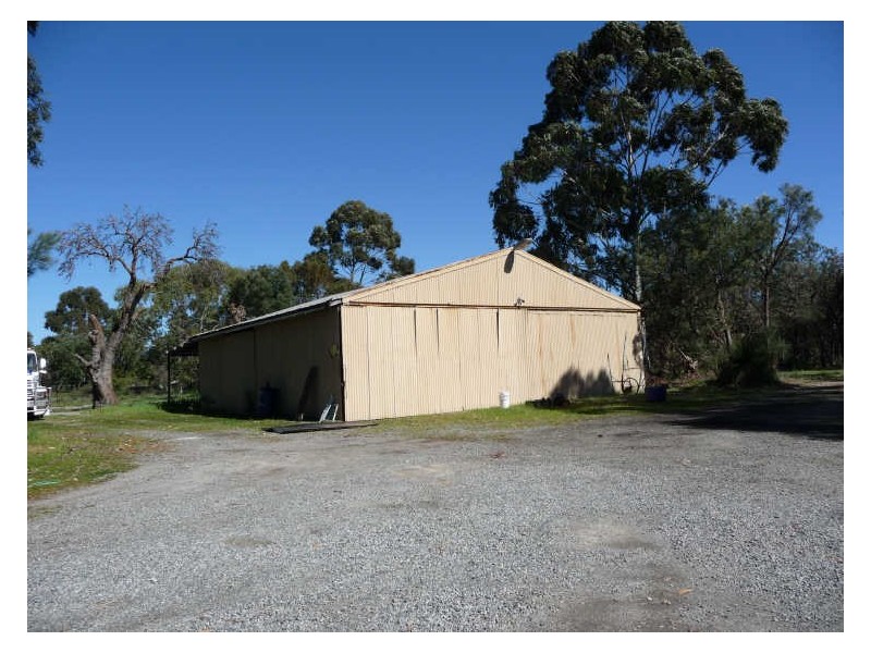 93 Tuart Road, Oakford WA 6121