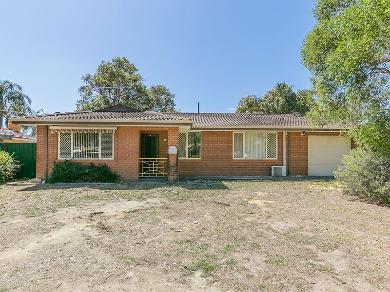 18 Hickson Avenue, Armadale WA 6112