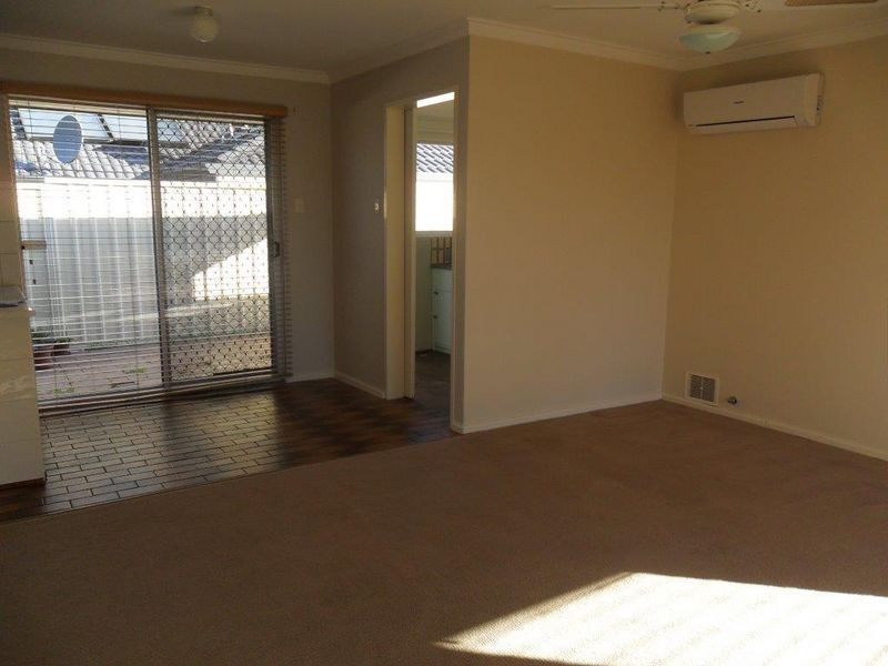 43 Delamere Way, Camillo WA 6111
