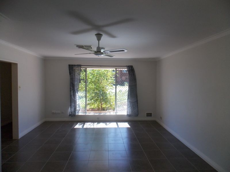 9 Deerness Way, Armadale WA 6112