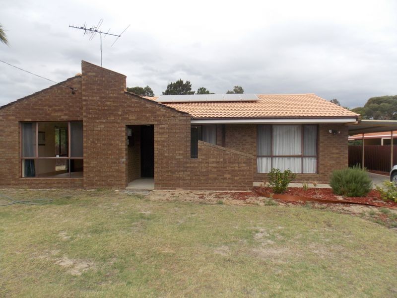 9 Joyner Way, Armadale WA 6112