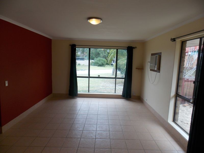 9 Joyner Way, Armadale WA 6112