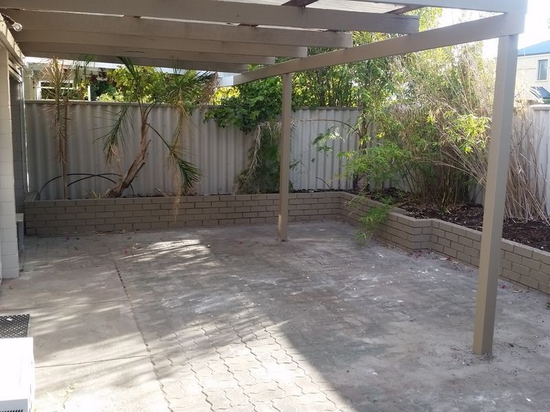 3 Chamberlain Road, Rivervale WA 6103