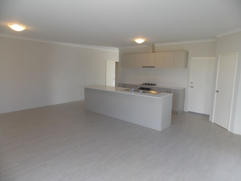 10 Plumosa Avenue, Beeliar WA 6164