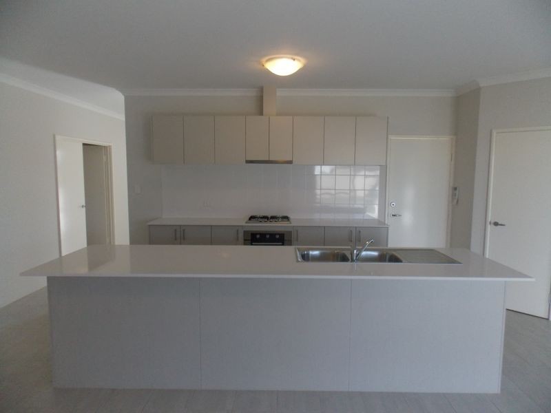 10 Plumosa Avenue, Beeliar WA 6164