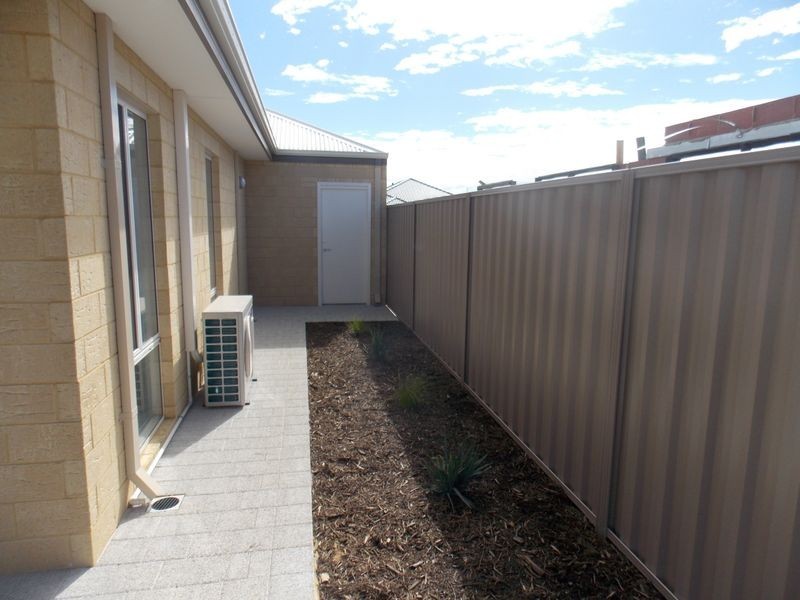 10 Plumosa Avenue, Beeliar WA 6164